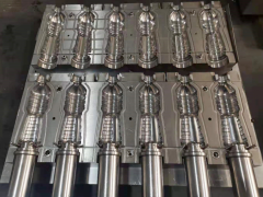 <b>吹瓶模具出现螺纹区的排气槽受到了不应有的拉</b>