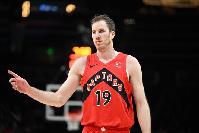 NBA球队离谱操作盘点：雄鹿裁利拉德成最差决策