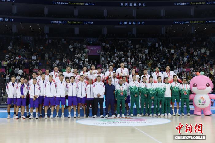 粤港澳全运会球场合影:照见相融的力量,三地