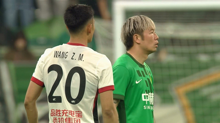 北京国安战术转型遇阻 传控与长传失衡致战绩低