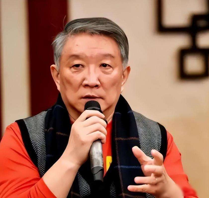 中国女篮公布2026世界杯及2028奥运会备战名单 强