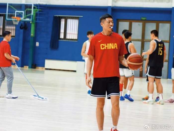 赵继伟或离队引热议 吉林男篮换帅迎新挑战